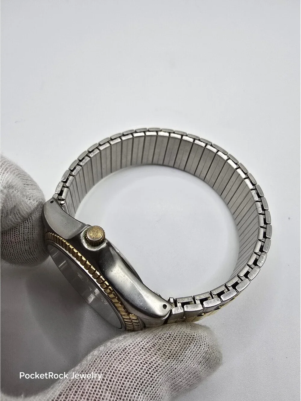 Embassy Quartz Classic Analog Silver Dial Day Date Two-Tone Bracelet Watch